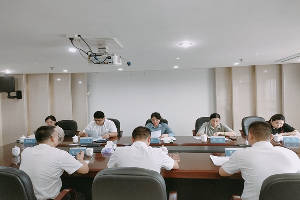 廣投集團領(lǐng)導(dǎo)到中小擔(dān)保梧州分公司調(diào)研